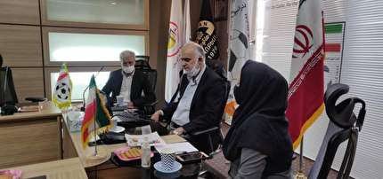 برگزاری وبینار آموزشی برای مربیان تیم های فوتبال بانوان با حضور دبیرکل + عکس