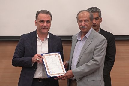 برگزاری مراسم تجلیل از کادر پزشکی تیم های ملی