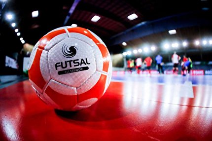 برگزاری دو دوره مربیگری فوتسال در یزد و هزمزگان