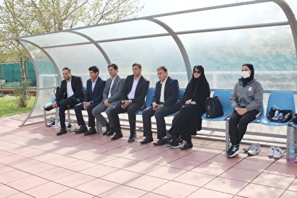 حضور دبیرکل و اعضای هیات رئیسه فدراسیون در تمرین تیم ملی فوتبال بانوان