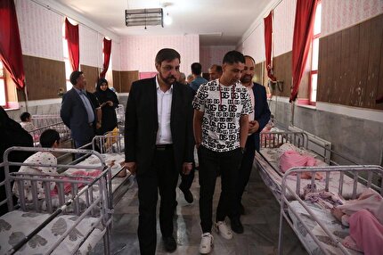 بازدید حسین طیبی از موسسه معلولین شهید کامیاب گناباد