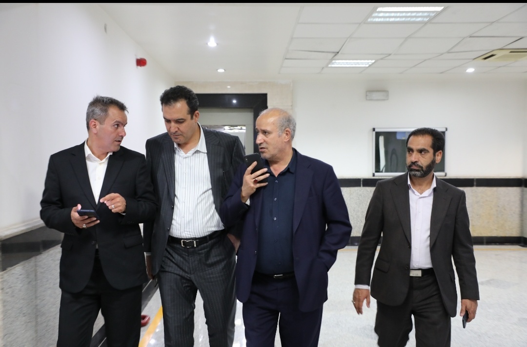 بازدید تاج ،معاون وزیر ورزش و کشوری فرد از ورزشگاه سردار سلیمانی