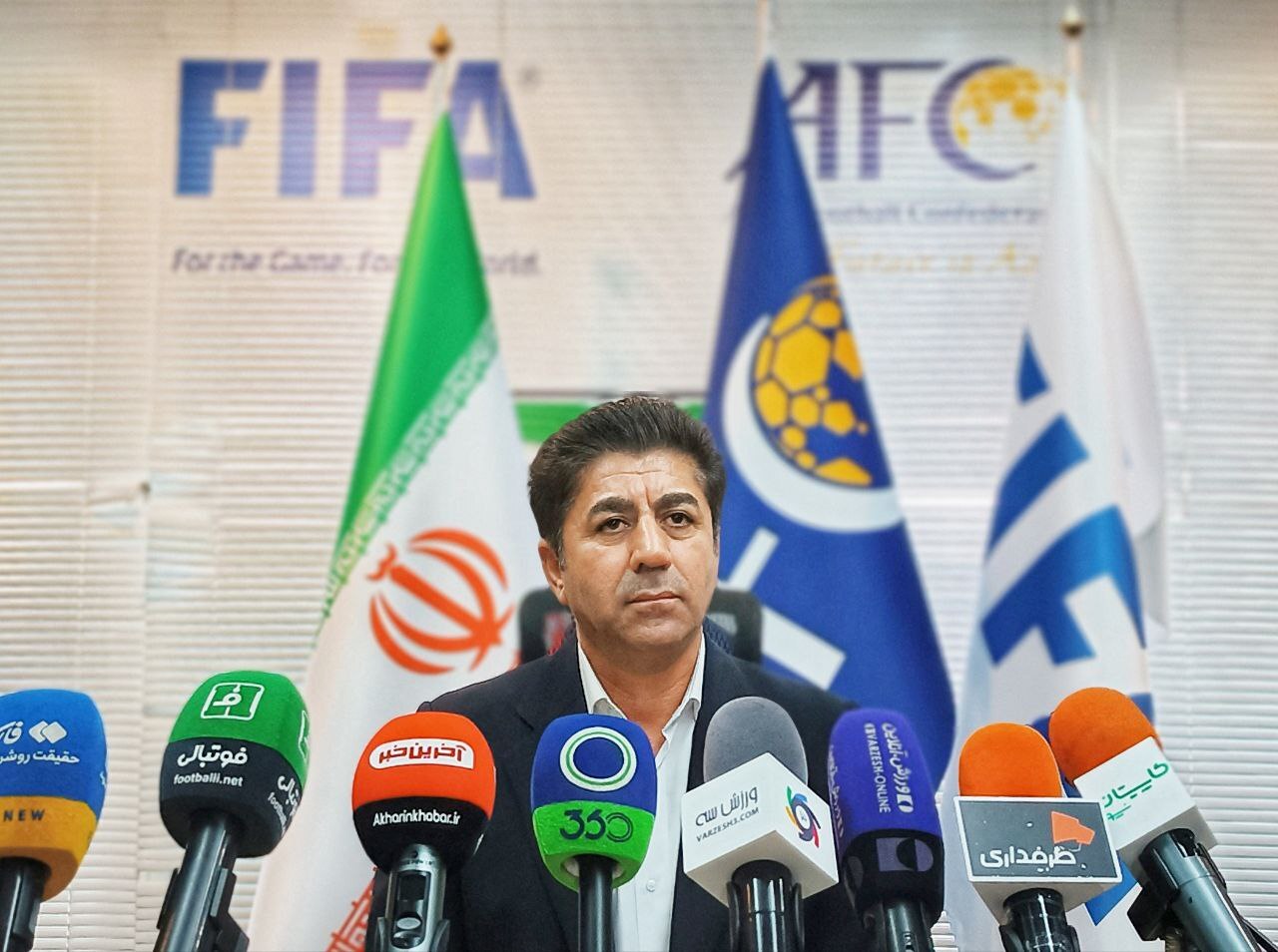ممبینی: امیدوارم این برنامههای صداوسیما برنامهریزی شده نباشد ممبینی: امیدوارم این برنامههای صداوسیما برنامهریزی شده نباشد