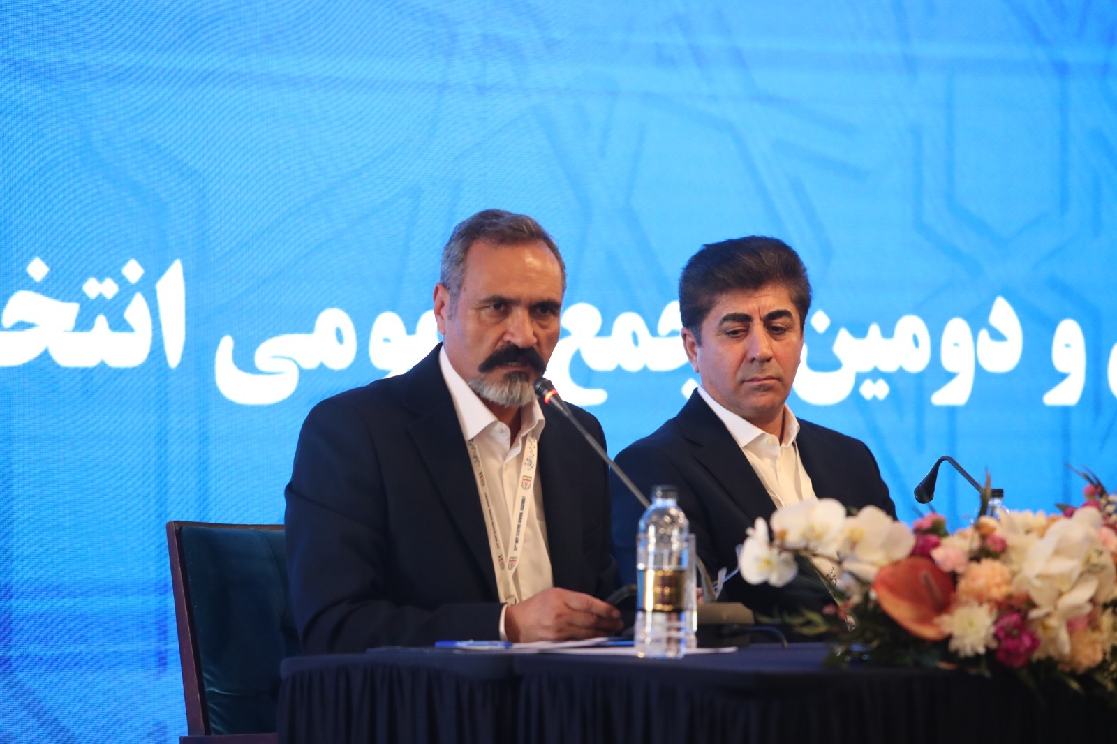 آغاز مجمع انتخاباتی فدراسیون فوتبال با تصویب دستورجلسه و تعیین ناظران (بروز رسانی) آغاز مجمع انتخاباتی فدراسیون فوتبال با تصویب دستورجلسه و تعیین ناظران (بروز رسانی)