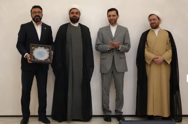 تجلیل از فدراسیون فوتبال در نشست مسئولان کمیتههای فرهنگی و مسئولیت اجتماعی کشور تجلیل از فدراسیون فوتبال در نشست مسئولان کمیتههای فرهنگی و مسئولیت اجتماعی کشور