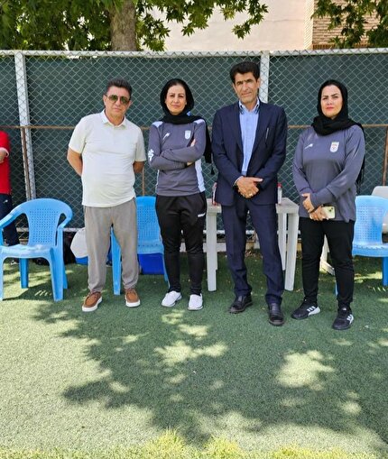 تقدیر سرمربی تیم ملی بانوان از قلعه نویی
