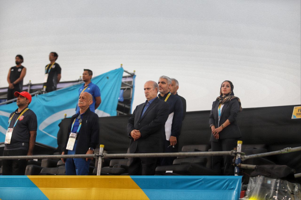 ایران با شکست بحرین راهی نیمه نهایی شد ایران با شکست بحرین راهی نیمه نهایی شد