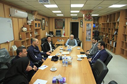 همه برای تعالی فوتبال ساحلی در تلاشند