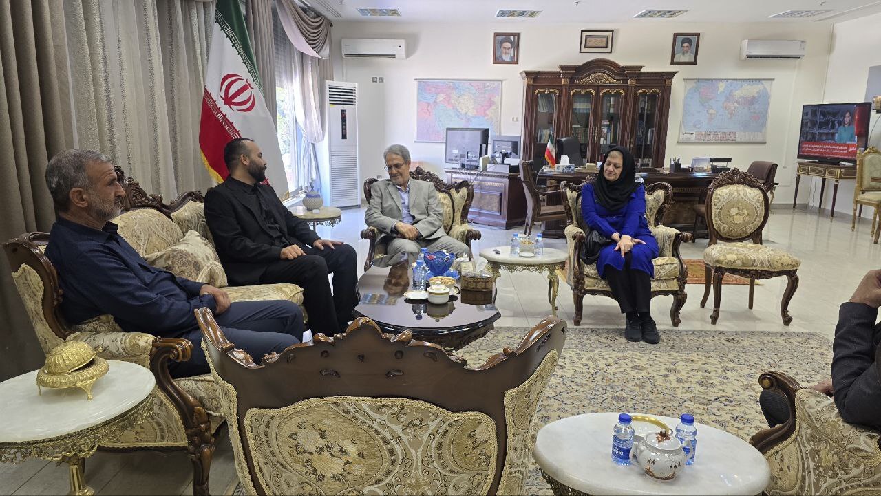 دیدار سفیر جمهوری اسلامی ایران در اردن با نایب رئیس بانوان و عضو هیأت رئیسه فدراسیون دیدار سفیر جمهوری اسلامی ایران در اردن با نایب رئیس بانوان و عضو هیأت رئیسه فدراسیون
