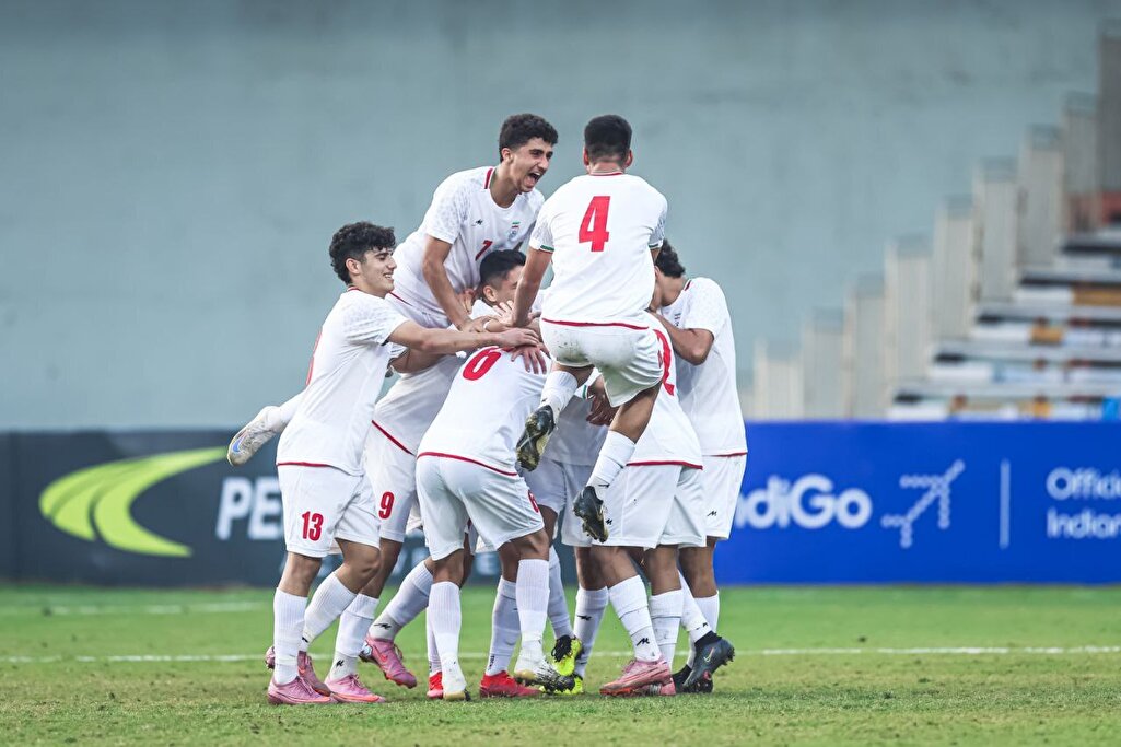 ایران با بازگشت رویایی مقابل فلسطین صدرنشینی را حفظ کرد